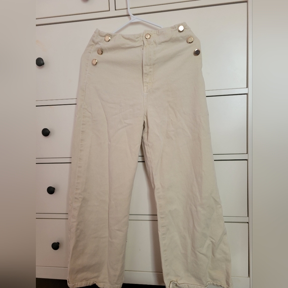 Zara Cropped Wide Legged Button Jeans (Size 4) - Picture 1 of 4